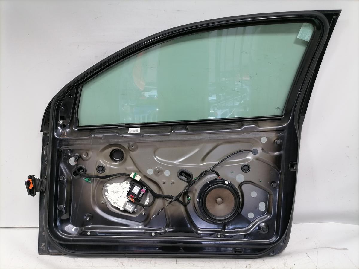 VW Golf 5 original T&uuml;r vorn rechts LC9Z Black Magic 3-T&uuml;rer Rohbau Bj.2006